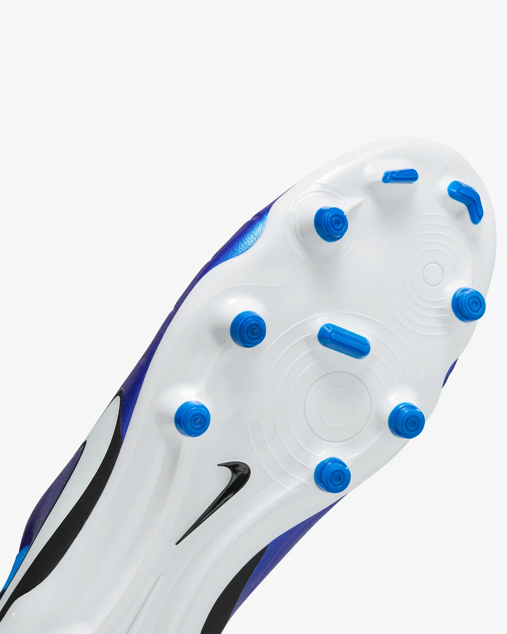 NIKE TIEMPO LEGEND 10 ACADEMY