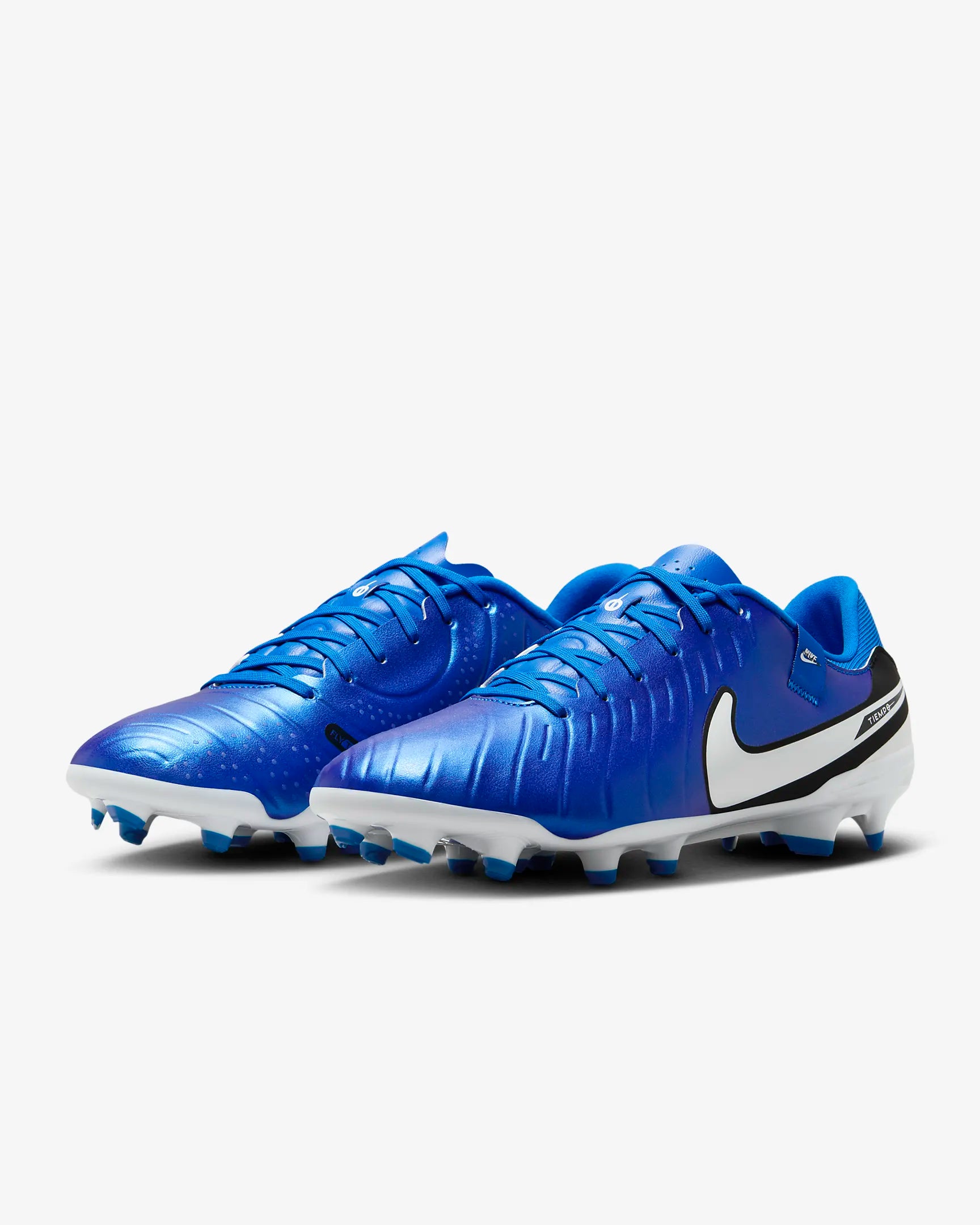 NIKE TIEMPO LEGEND 10 ACADEMY