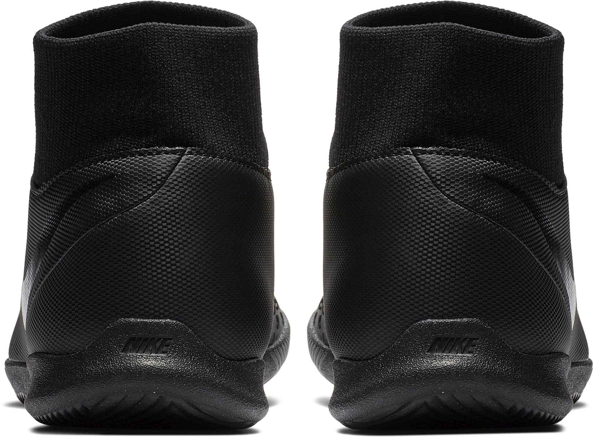 NIKE PHANTOM VSN CLUB DF IC