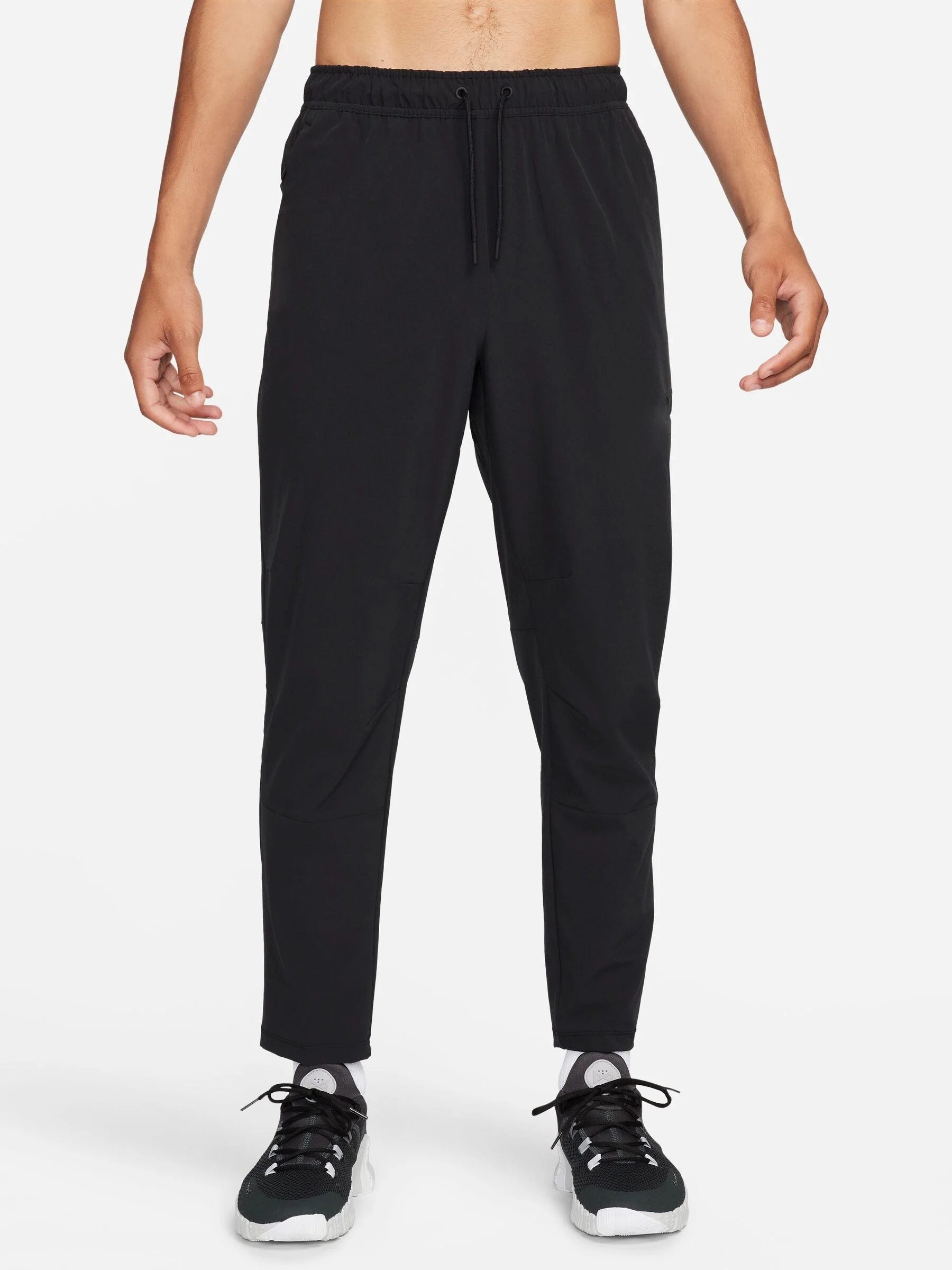NIKE UNLIMITED MENS DRI FIT TAPERED VERSATILE PANTS