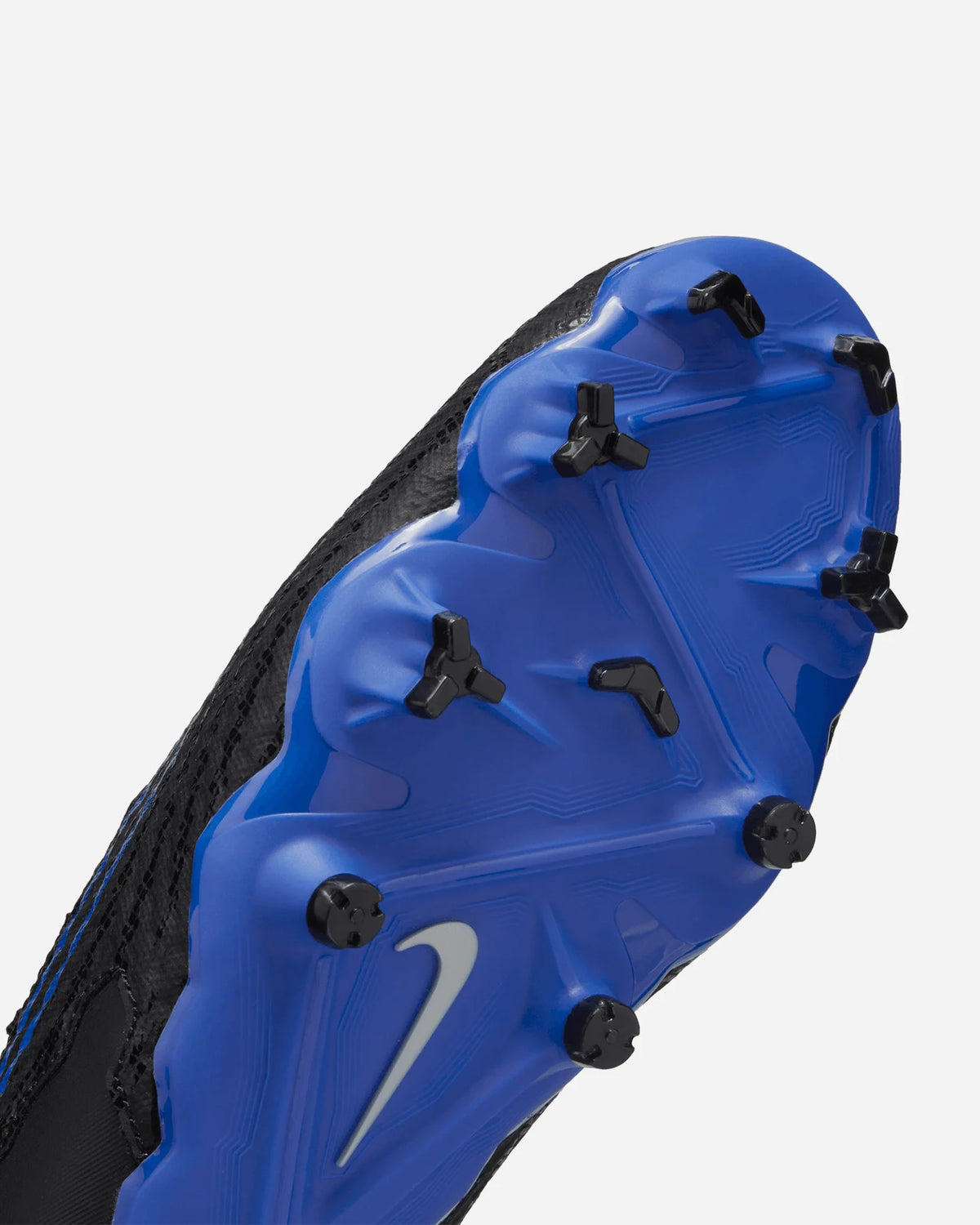 Nike Phantom GX Academy FG/MG Soccer Shoes